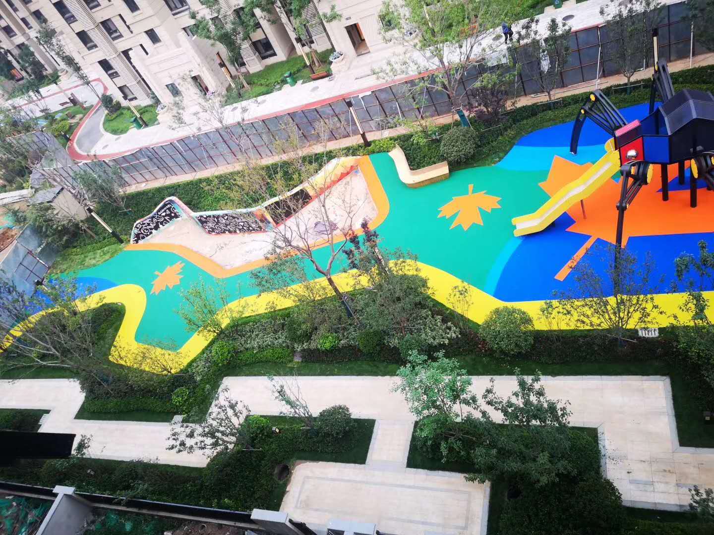 小区塑胶地面场地实拍